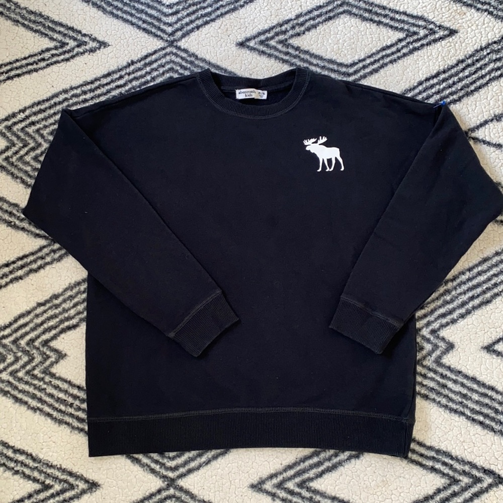 Abercrombie Kids Black Pullover Sweatshirt | Boy’s | Size: 15/16